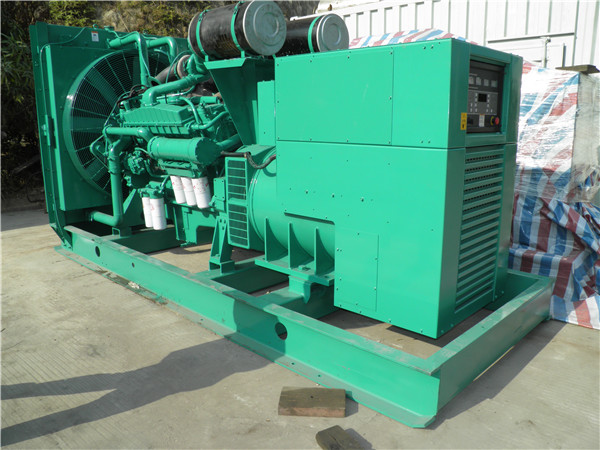 依安发电机租赁-厂家给大家介绍发电机失磁现象