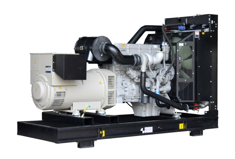 依安柴油发电机组租赁出租机油底壳正确清洗方法