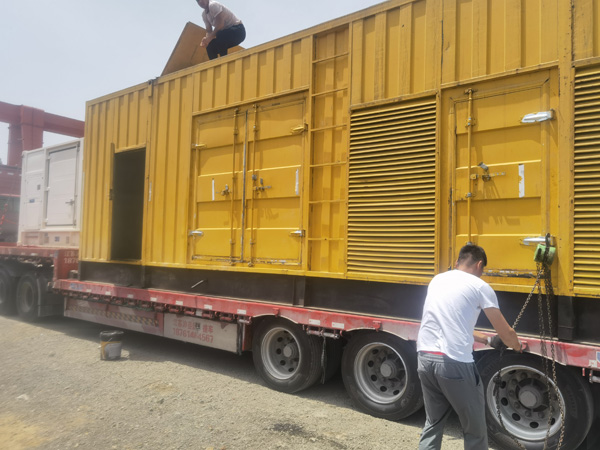 依安发电机出租100KW发电机需要什么规格的电缆线？