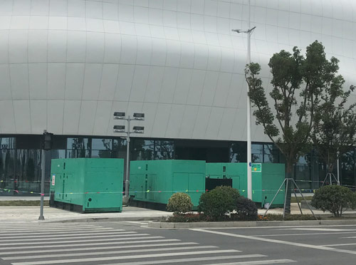 依安柴油发电机组保养周期是多久？