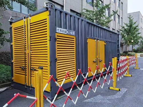 依安如何使用转速表检查发动机的转速？