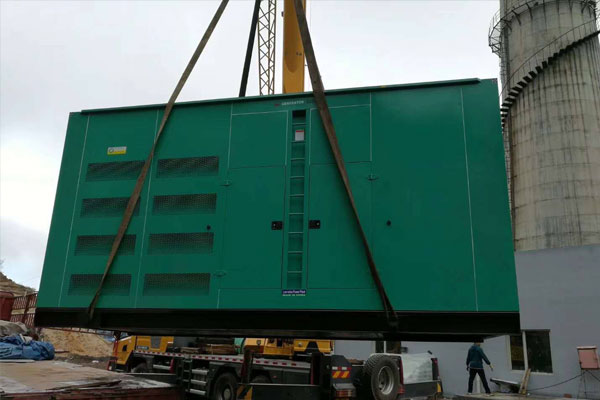 依安柴油发电机组的保养周期？