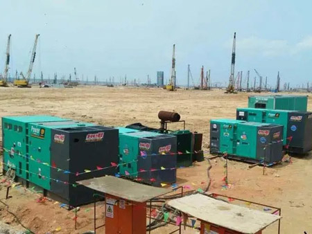 依安如何检查和清洗空气滤清器？