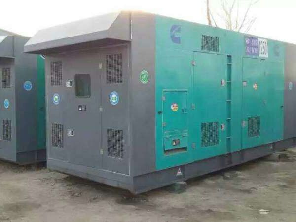 依安合同中关于工期延误的责任如何界定和处理？